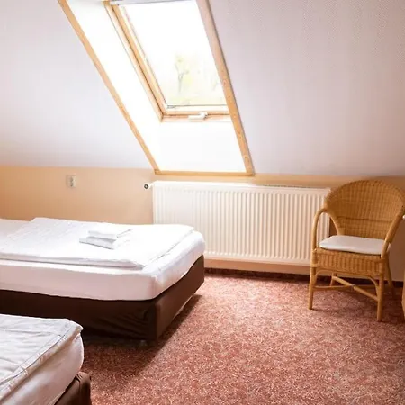 Am Uckersee 호텔 로퍼스도프