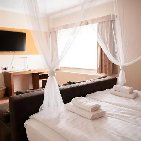 Am Uckersee Hotell