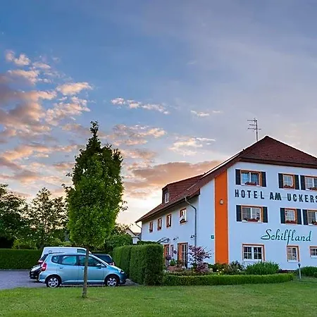 Am Uckersee Hotel