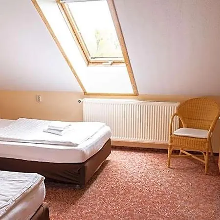 Am Uckersee 3* Roepersdorf