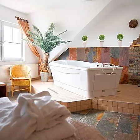 Am Uckersee 3* Roepersdorf