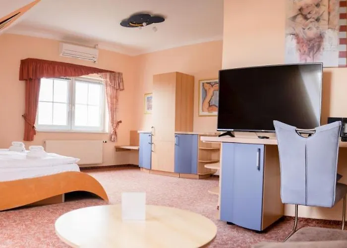 Hotell Am Uckersee 3*